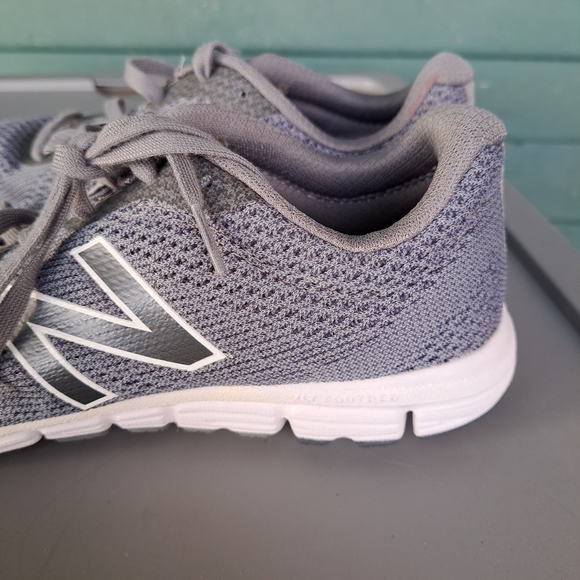 Gray New Balance Sneakers - Picture 4 of 8